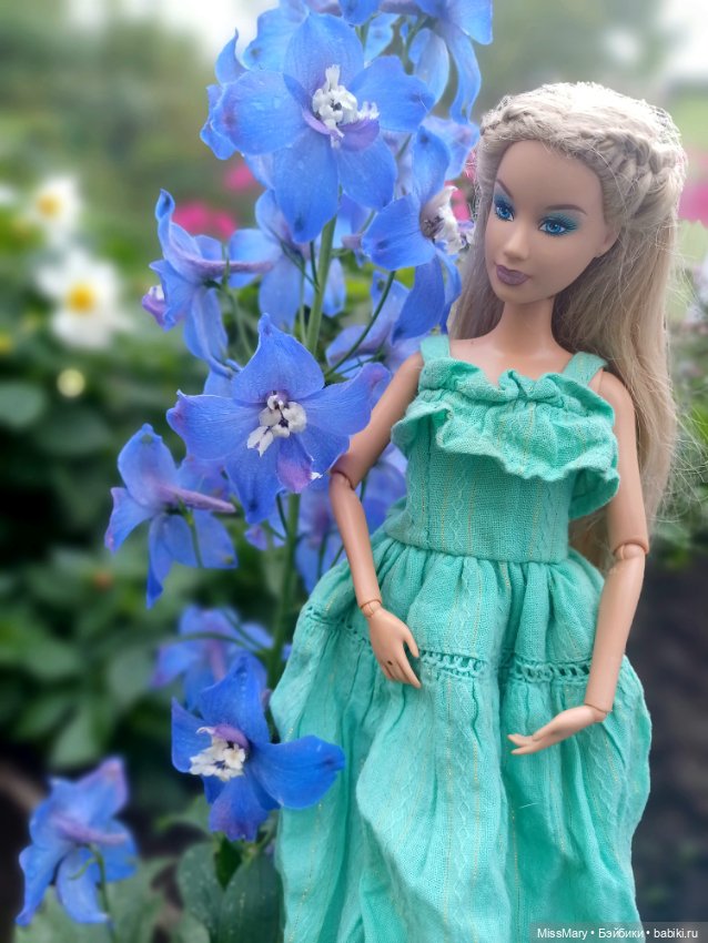 Фотомарафон "неделя одинаковых (?) кукол". День 5. Ди и Настя