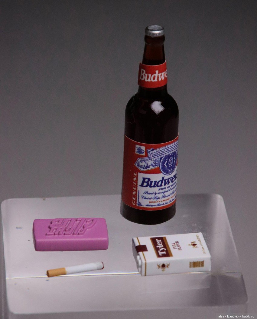 Фигурка Рассказчика из фильма «Бойцовский клуб» - Present Toys (фото 4)