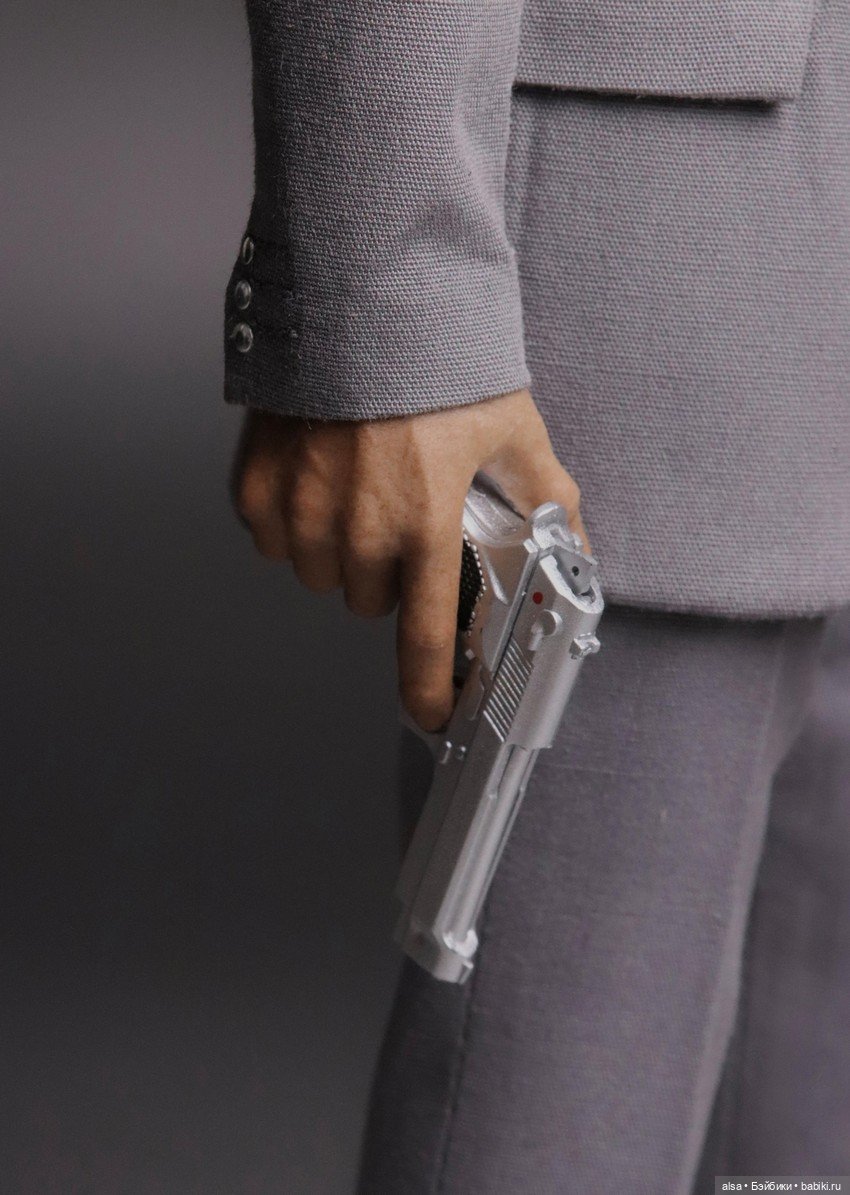 Фигурка Рассказчика из фильма «Бойцовский клуб» - Present Toys (фото 6)