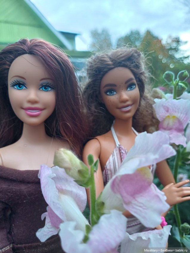 Фотомарафон "неделя одинаковых (?) кукол". День 6. Тая и Люсиль