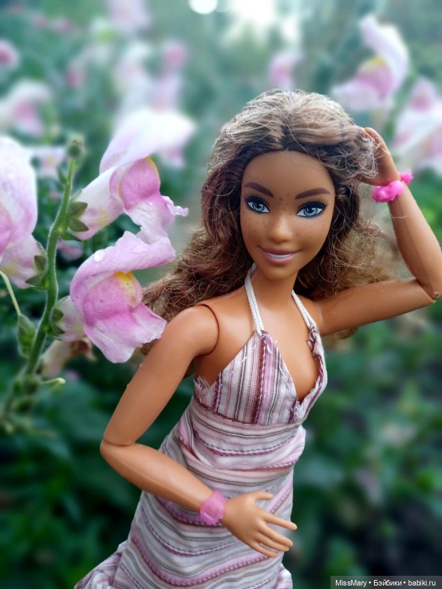 Фотомарафон "неделя одинаковых (?) кукол". День 6. Тая и Люсиль (фото 2)