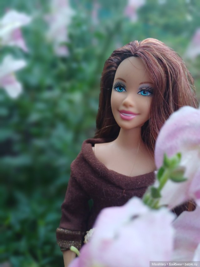 Фотомарафон "неделя одинаковых (?) кукол". День 6. Тая и Люсиль