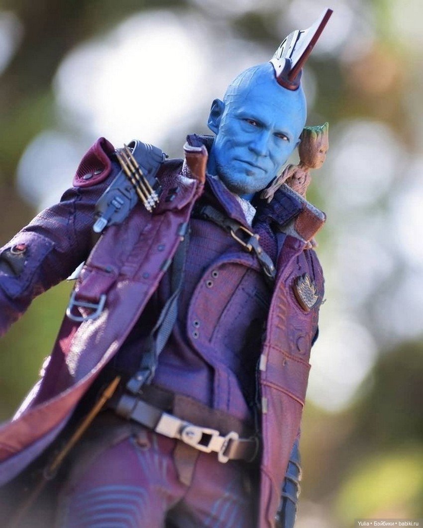 Фигурка Йонду - Hot Toys — Коллекционные фигурки Hot Toys (Хот Тойс) 1:6: фото (фото 3)