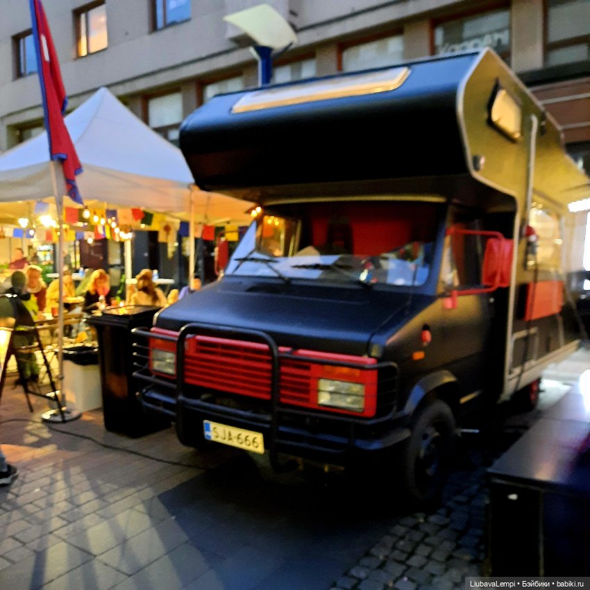 Город света или как Эмиль с Машуней по городу бродили (фото 10)