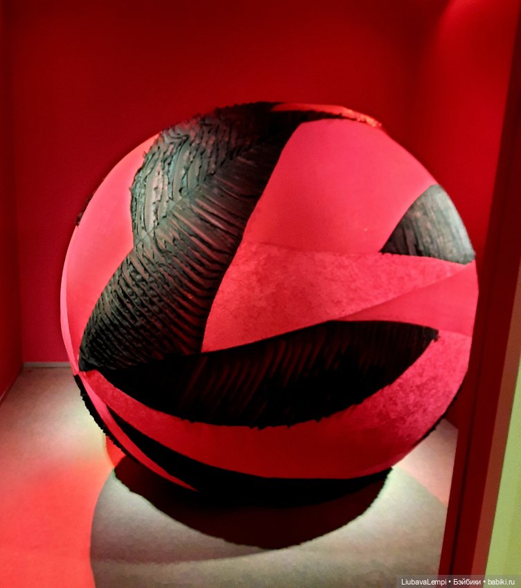 Город света или как Эмиль с Машуней по городу бродили