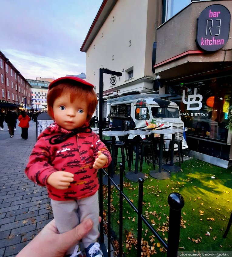 Город света или как Эмиль с Машуней по городу бродили (фото 3)