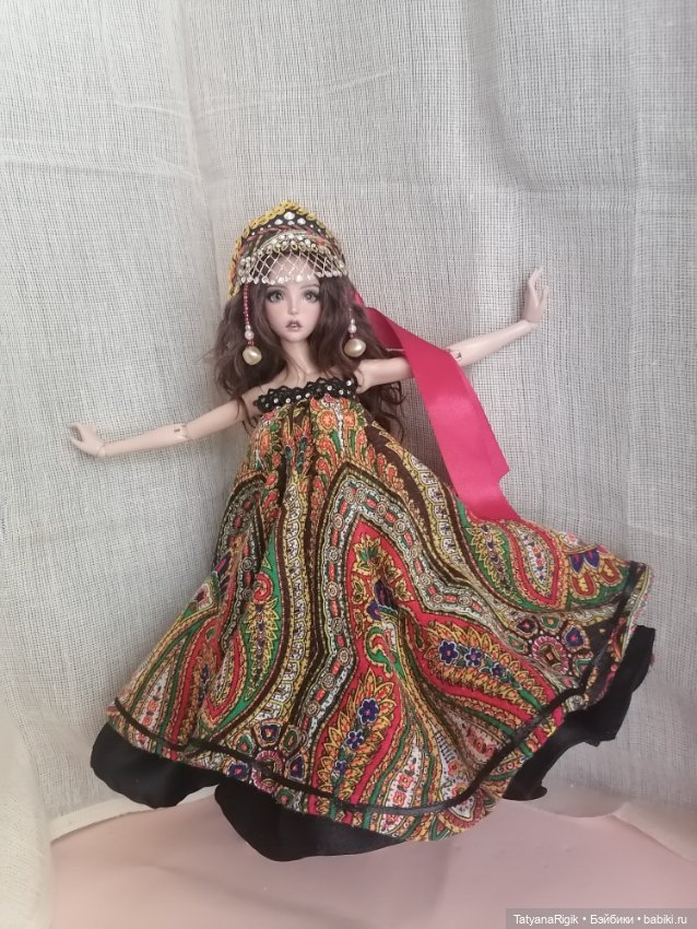 Народный стиль — Одежда и обувь для кукол своими руками: фото