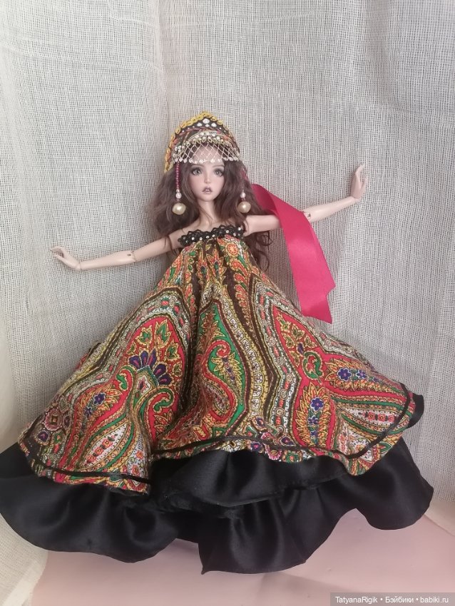 Народный стиль — Одежда и обувь для кукол своими руками: фото
