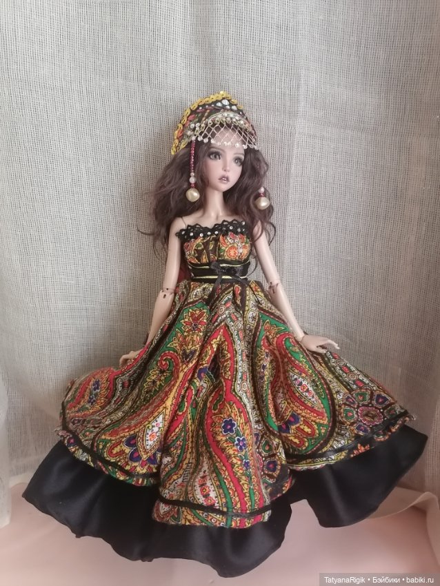 Народный стиль — Одежда и обувь для кукол своими руками: фото