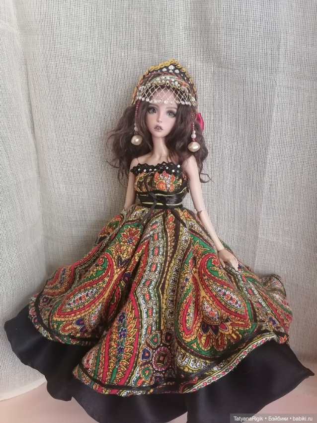 Народный стиль — Одежда и обувь для кукол своими руками: фото