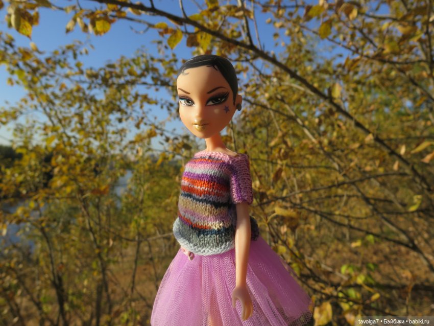 Красивая осенняя прогулка для Bratz и Ле Фрог Regal Academy (фото 8)