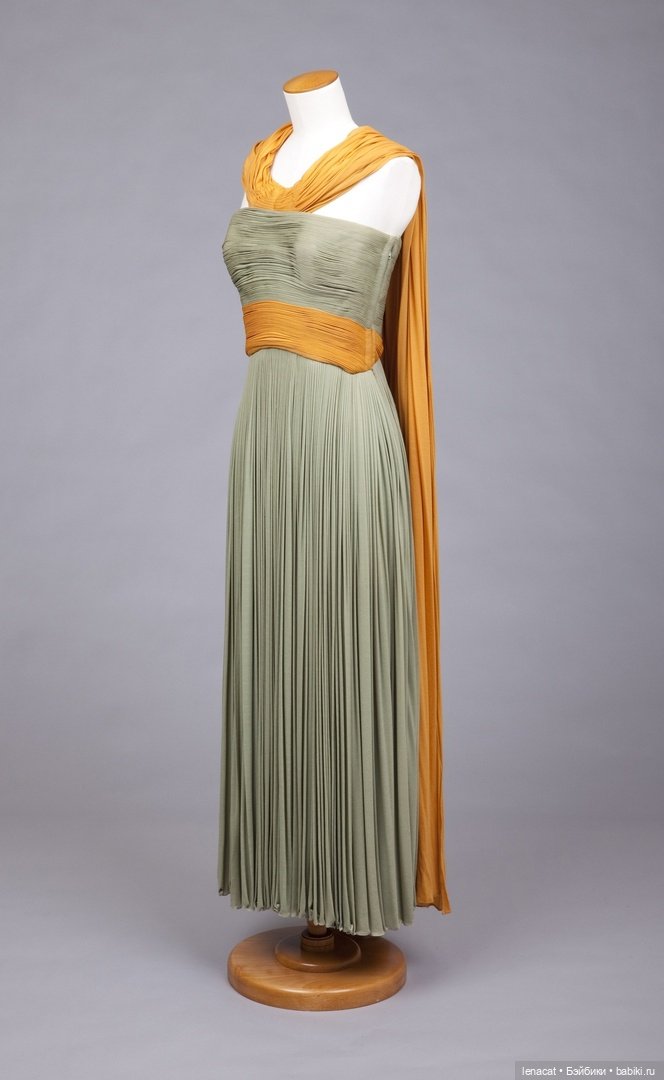 Модные идеи для кукольных аутфитов