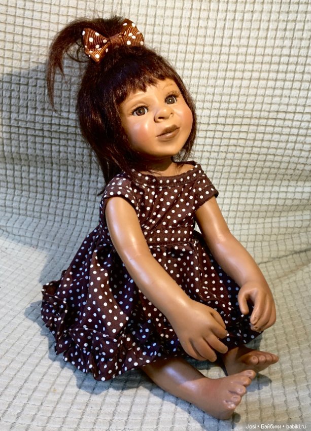 Laura Lee Wambach Маленькие шедевры Carly, Tara, Zoya, Elli и Winnie