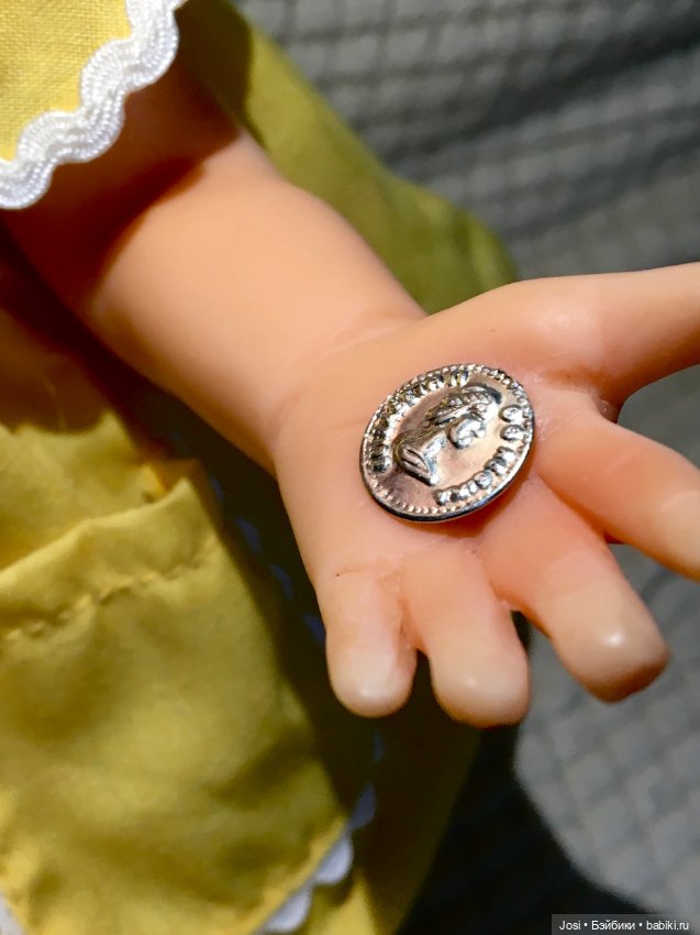 Laura Lee Wambach Маленькие шедевры Carly, Tara, Zoya, Elli и Winnie