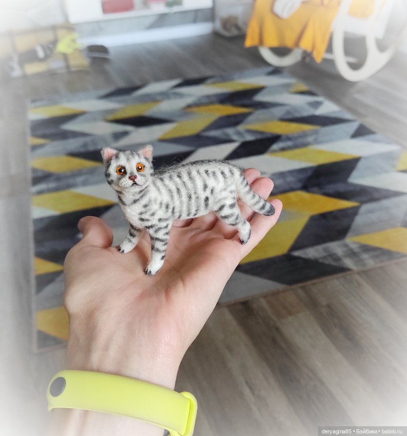 Котик в процессе — Валяные игрушки из шерсти: сухое валяние (фото 6)