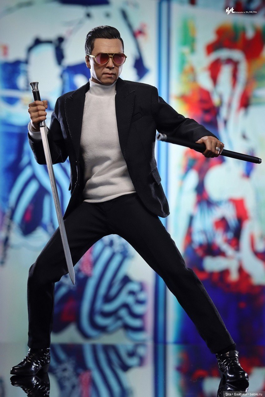 Фигурка Каина - Hot Toys — Коллекционные фигурки Hot Toys (Хот Тойс) 1:6: фото (фото 6)