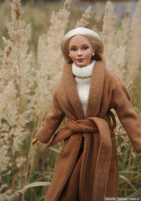 Закружилась листва золотая в розоватой воде на пруду (фото 2)