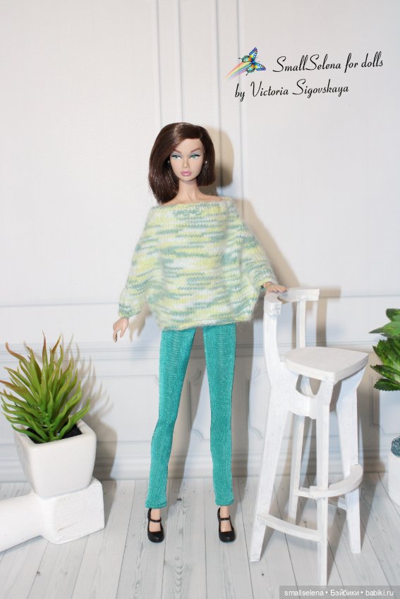 Мои вязанные свитера и не только, что отправилось в Москву на выставку на Тишинке