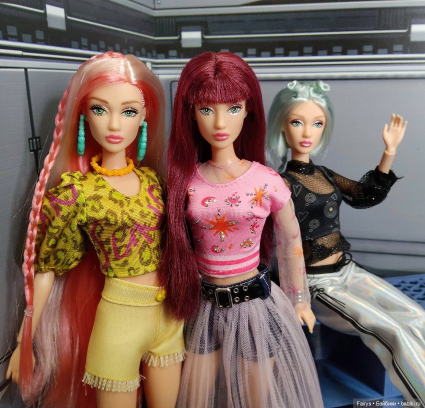 DEFAмания — Аналоги Барби и куклы 1/6: клоны 90