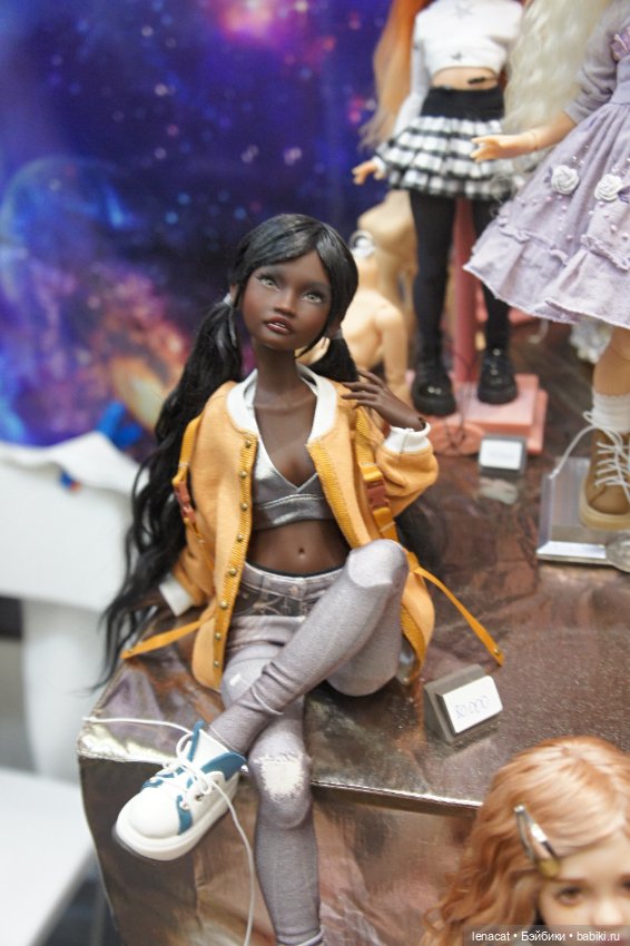 Осенний бал кукол в Москве. Октябрь 2024. Фото репортаж с выставки. Часть 2