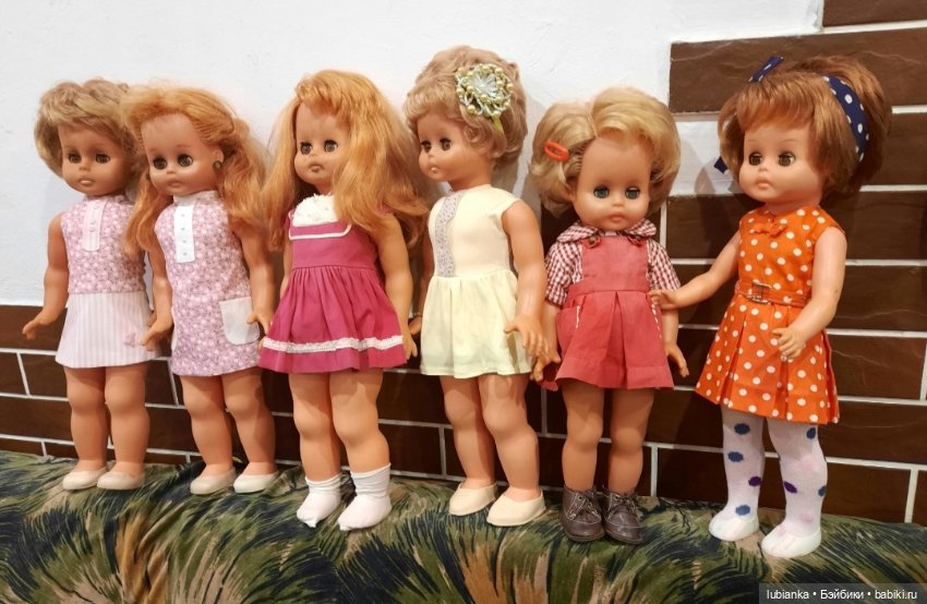 Одна из шестерняшек🥰🥰🙃🧡🤎💜❤💚💛