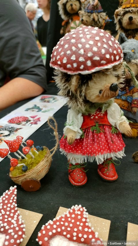 Осенний бал кукол на Тишинке 2024. Часть 7 (фото 7)