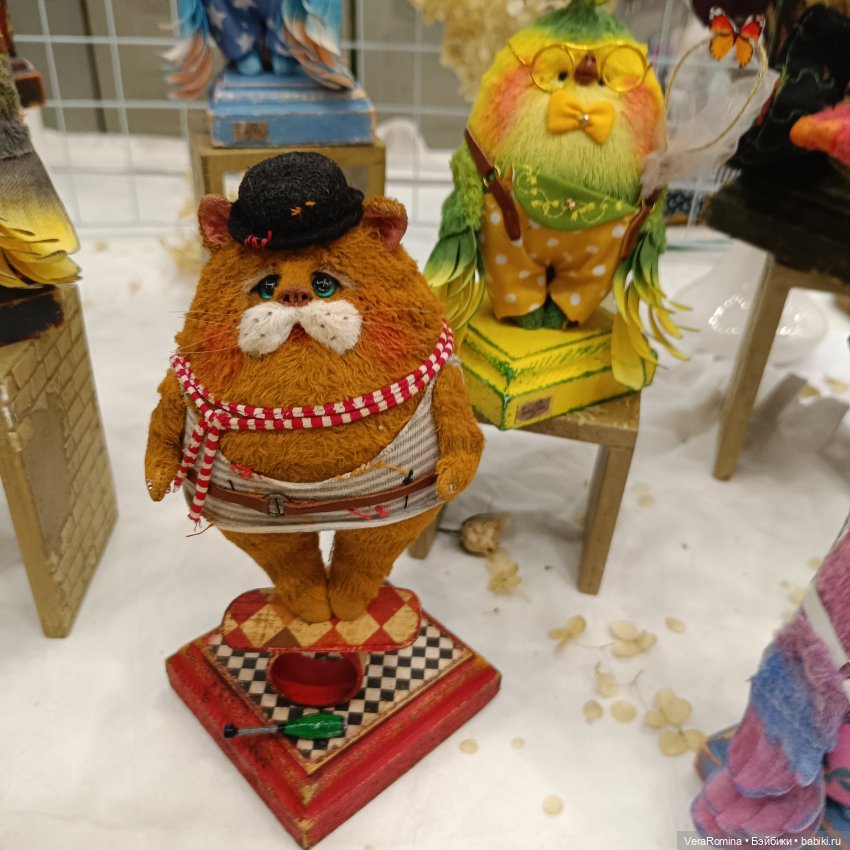 Выставка на Тишинке 2024 Осенний бал , часть четвёртая (фото 9)