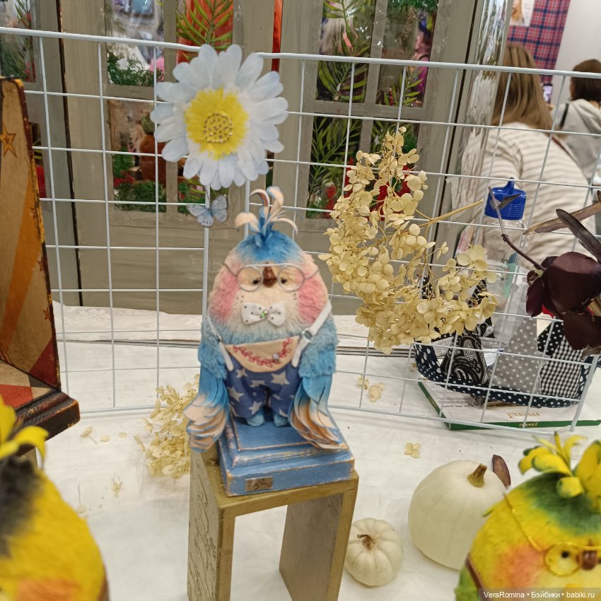 Выставка на Тишинке 2024 Осенний бал , часть четвёртая (фото 8)