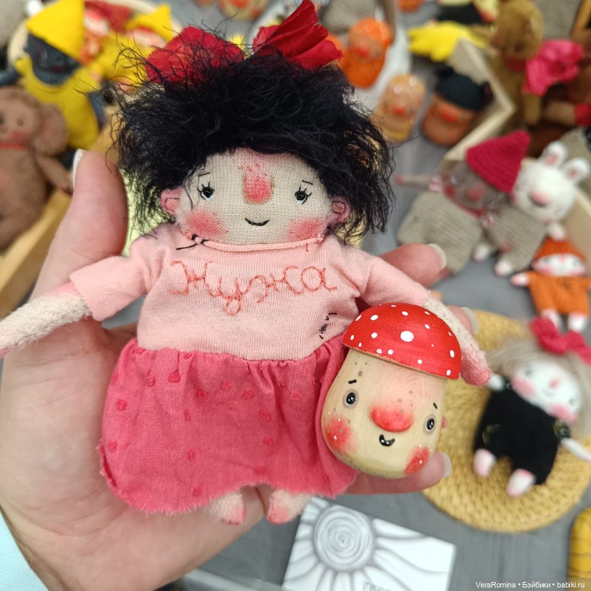 Выставка на Тишинке 2024 Осенний бал , часть четвёртая