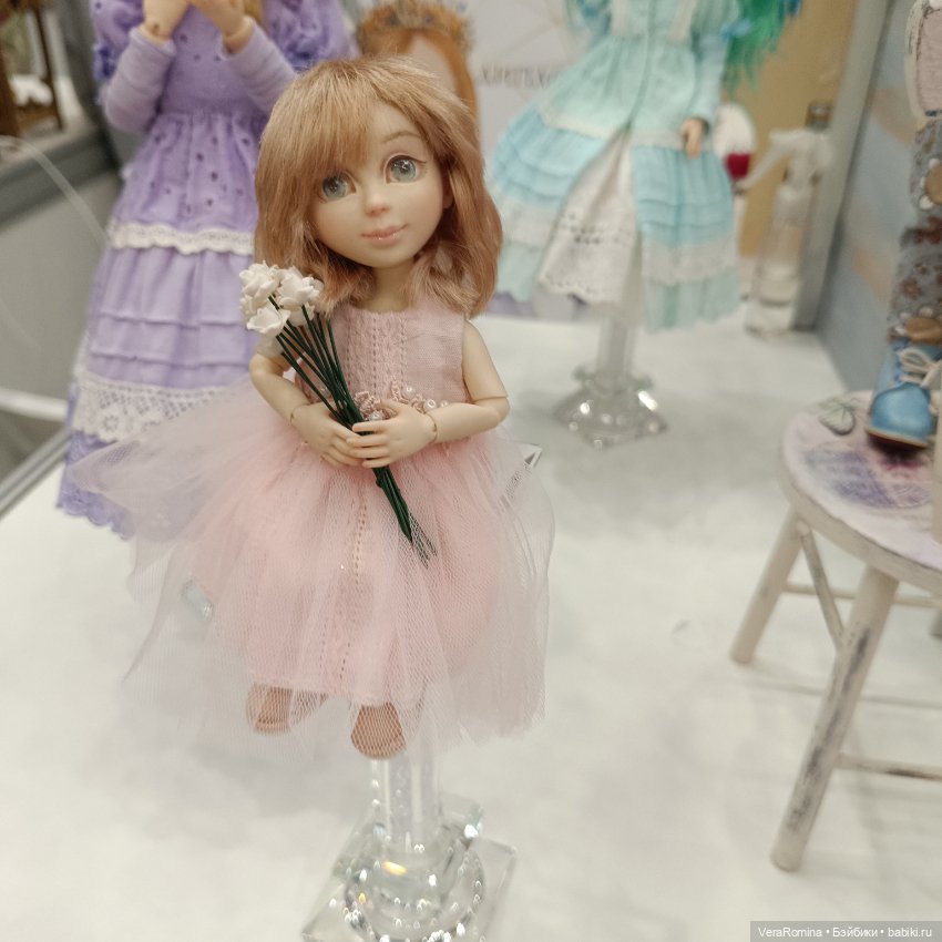 Выставка на Тишинке 2024 , Осенний бал, часть третья