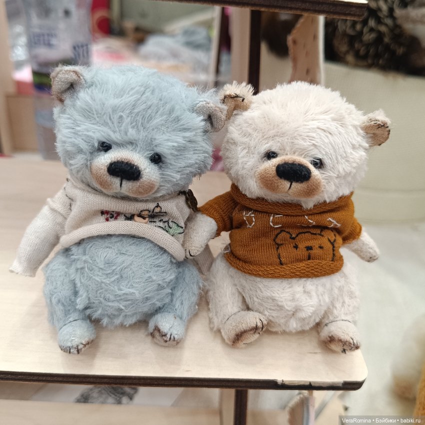 Выставка на Тишинке 2024 , Осенний бал, часть третья