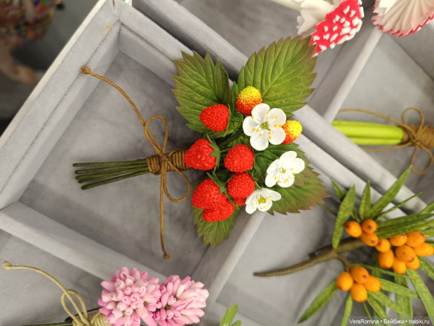 Выставка на Тишинке 2024 , Осенний бал, часть третья