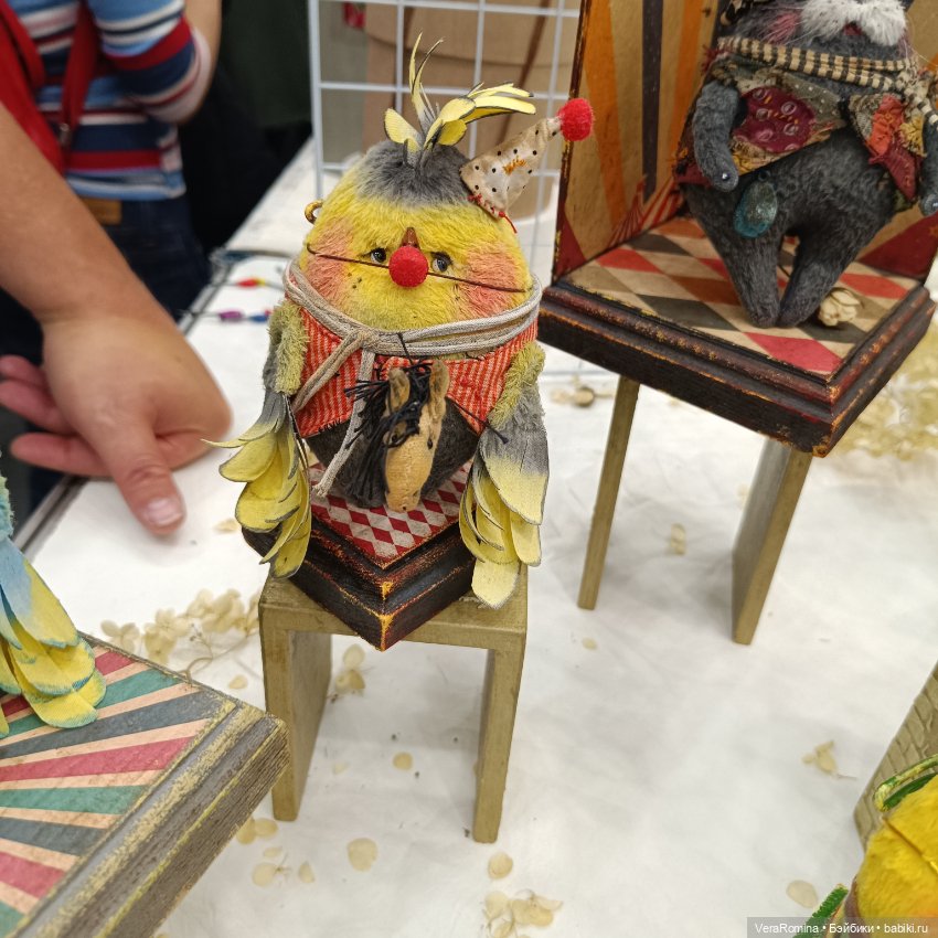 Выставка на Тишинке 2024 Осенний бал , часть четвёртая (фото 5)