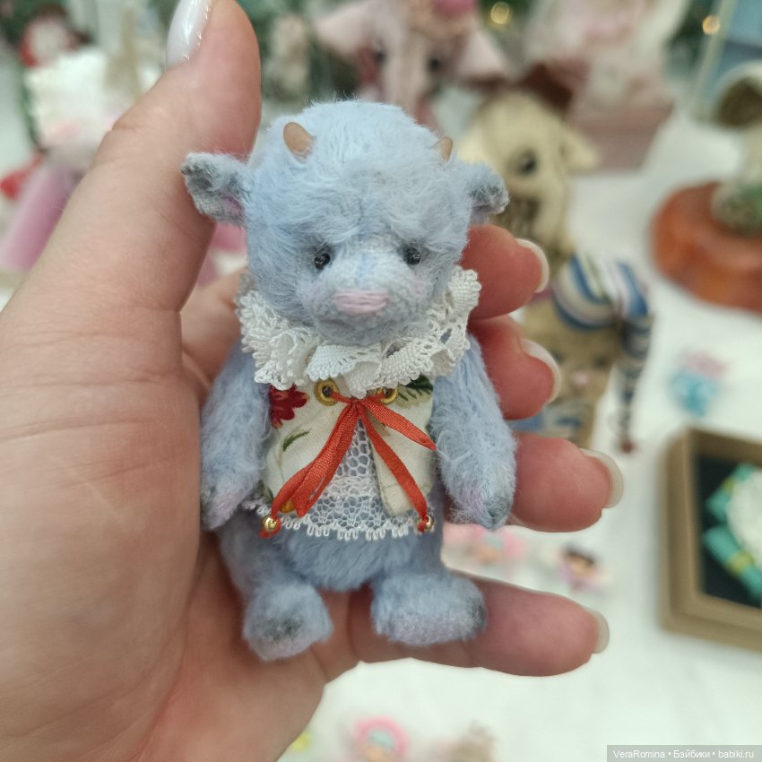 Выставка на Тишинке 2024 , Осенний бал, часть третья