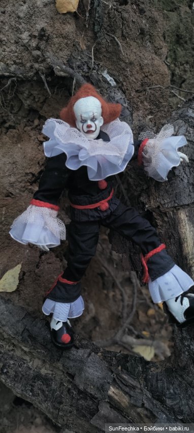 Пеннивайз 🎈 Осенние зарисовки