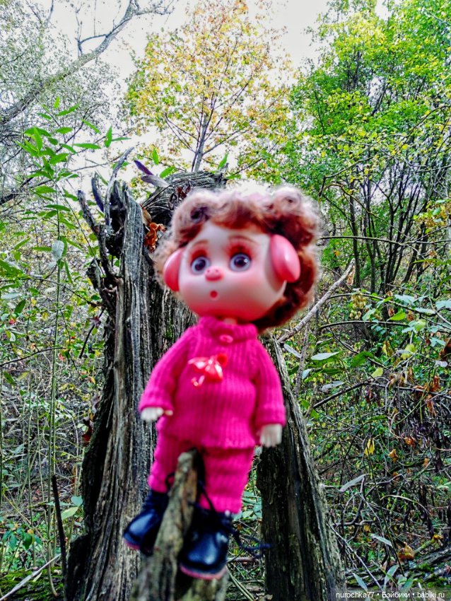 Про Нафочку. Прогулка в лесу