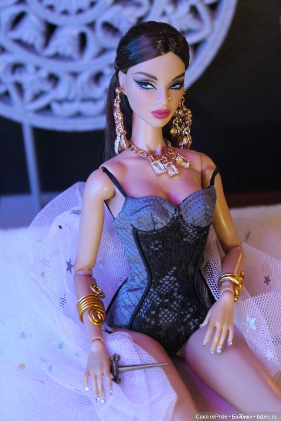 Роскошная Иша Divinity — Куклы Integrity Toys (Интегрити): Poppy Parker (фото 6)