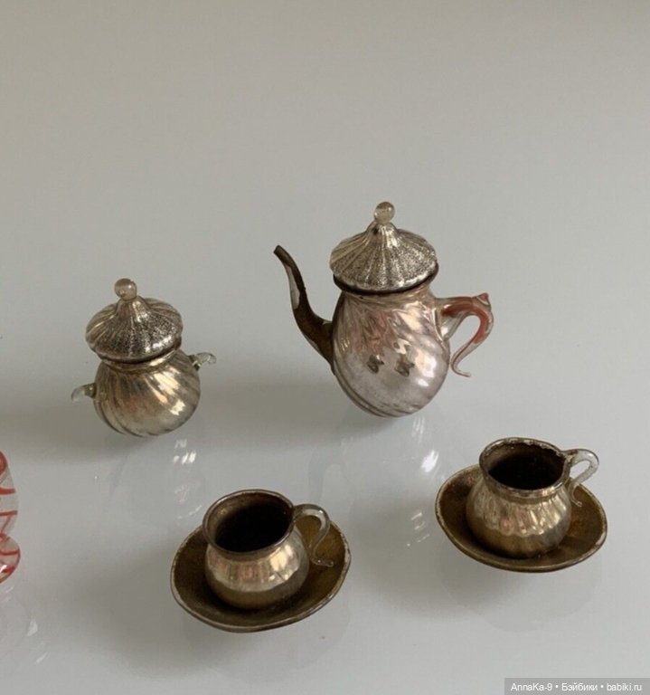Антикварные кукольные сервизы из стекла (фото 10)