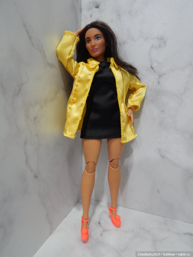 Обновки для кукол — Одежда и обувь для кукол своими руками: фото (фото 10)