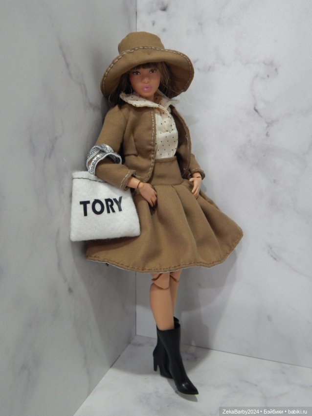 Обновки для кукол — Одежда и обувь для кукол своими руками: фото