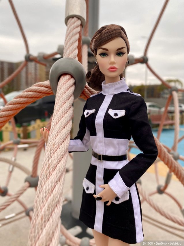 Poppy Parker When in Paris осенью