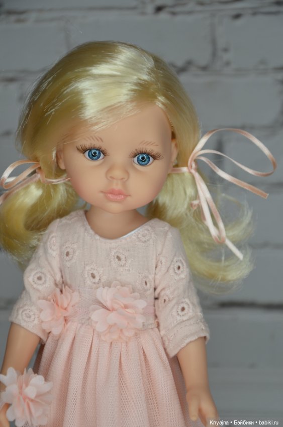 Разные аутфиты Паола Рейна - как смотрятся на других куколках