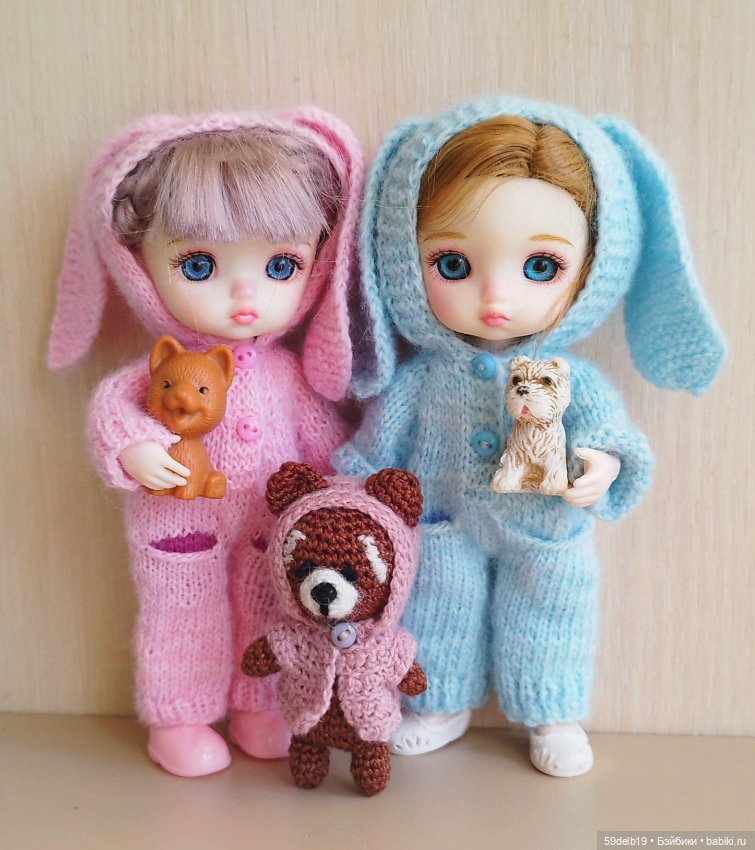 А просто так - давно не виделись