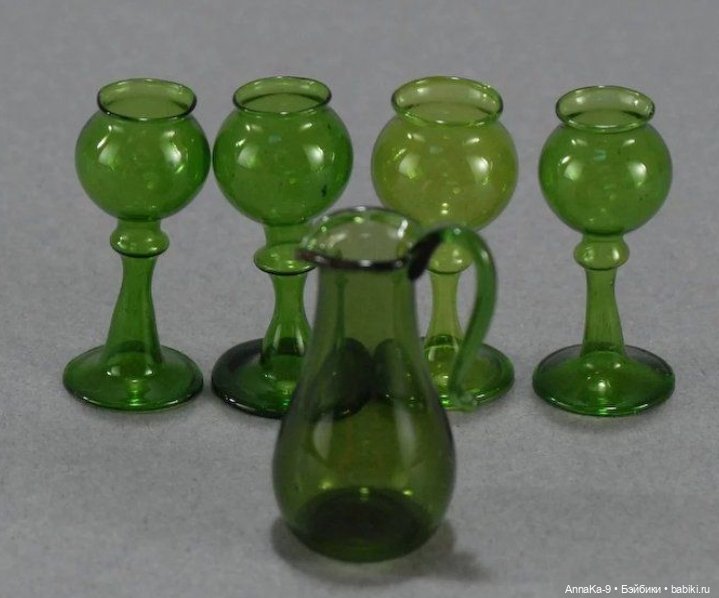 Фотоподборка антикварного стекла с аукционов (фото 3)