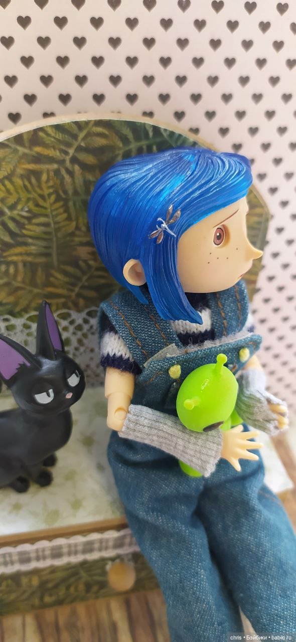 Коралин и прогулка по набережной (Coraline action figure) (фото 4)