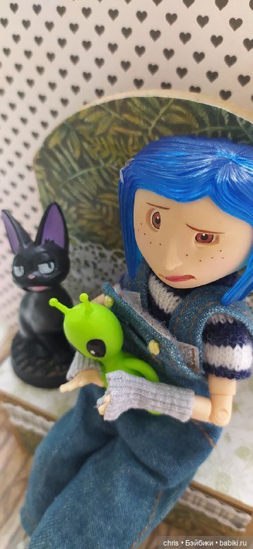 Коралин и прогулка по набережной (Coraline action figure) (фото 5)