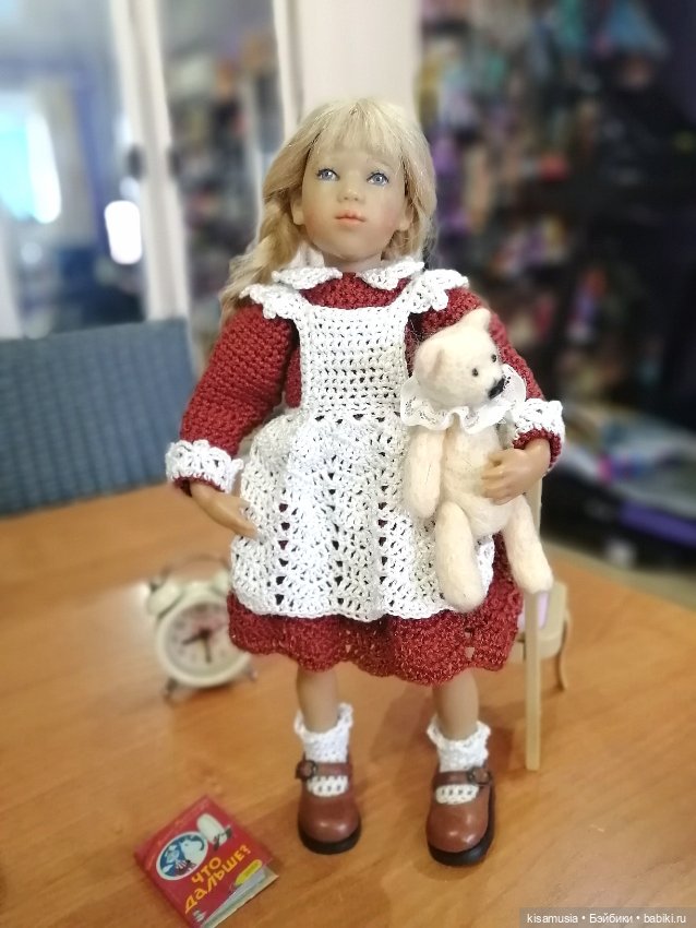 Новые вязаные наряды для куколок (фото 3)