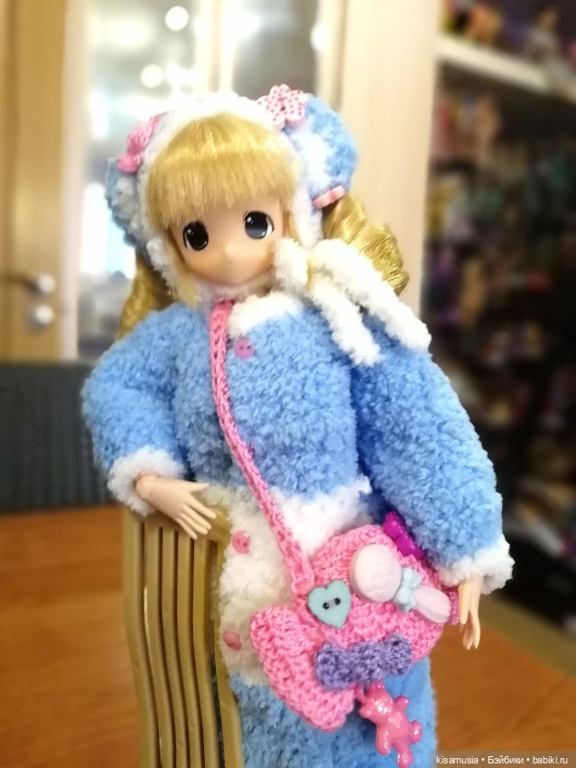 Новые вязаные наряды для куколок