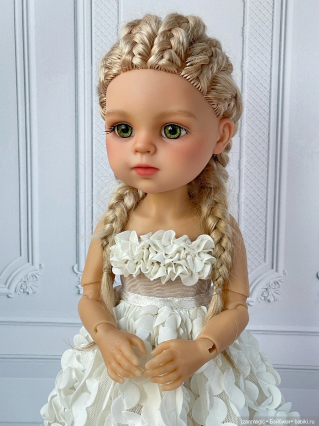 Айя на балу дебютанток — ООАК Paola Reina (Паола Рейна) и испанских кукол: перерисовка