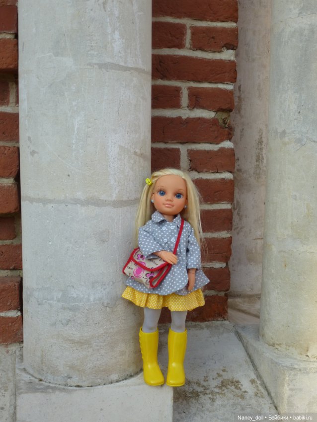 Алиса. Куклы Nancy Famosa